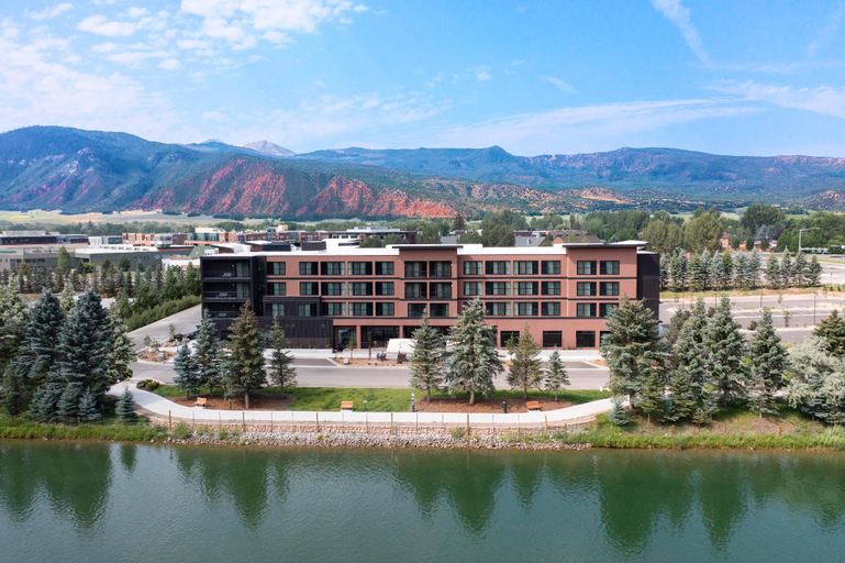 Others 5, The Hoffmann Hotel Basalt Aspen, Tapestry Collection by Hilton, Eagle