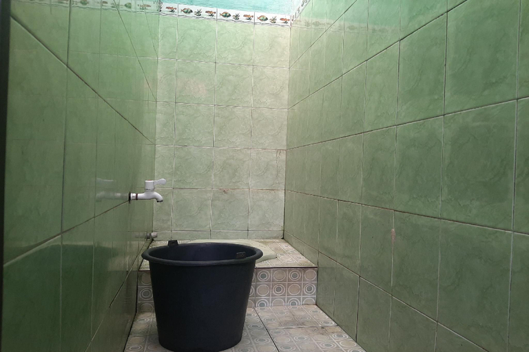 Bathroom 4, Hotel O Agung Banjarnegara, Banjarnegara