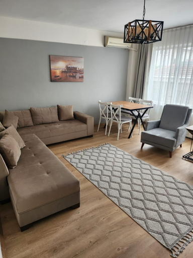 Others 5, Renovated 3BR Apartment in Central Location, Kadıköy