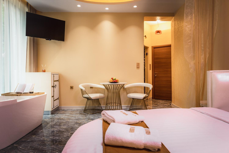 Bedroom, Hidden Bank: Pearls, Plovdiv