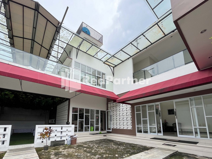 Exterior & Views 2, Griya Borobudur Malang Syariah RedPartner, Malang