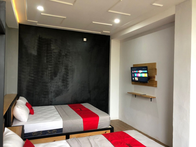 Bedroom 8