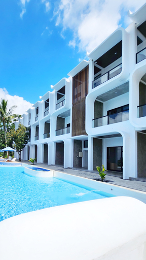 Exterior 7