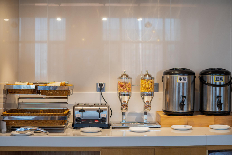 Food & Drinks 5, Rezen Select Hotel Yantai Jinshatan Bathing Beach, Yantai