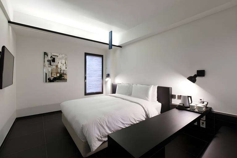 Bedroom 21
