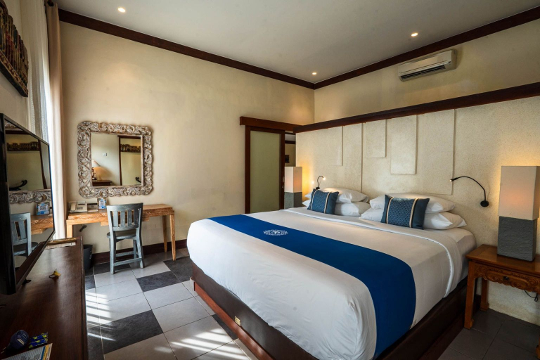 Bedroom 25