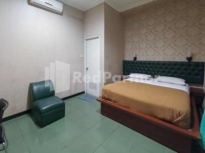 Bedroom 8
