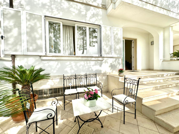 Others 5, A casa di Chiara, Lecce