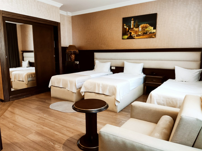 Bedroom 3, Smith Hotel, Baku