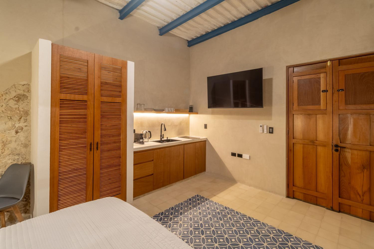 Others 4, Casa Tunkul, Mérida