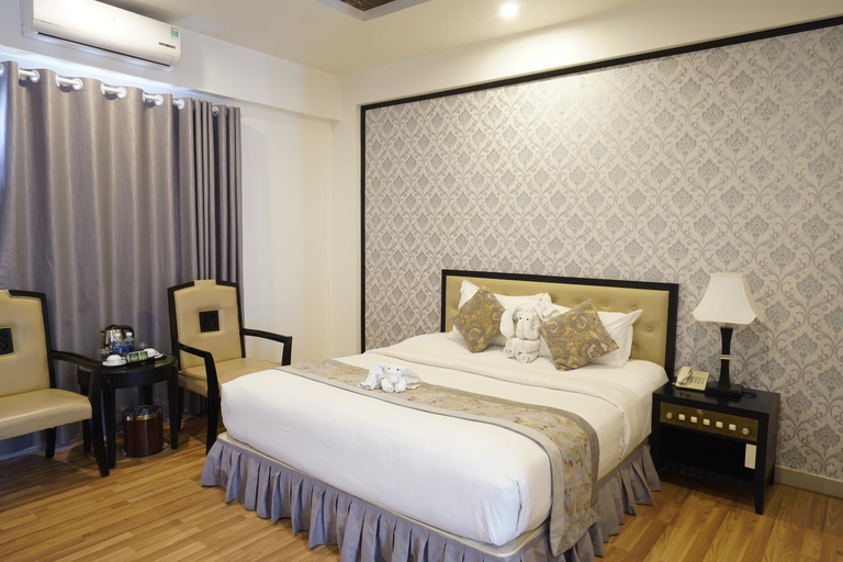 Bedroom 8