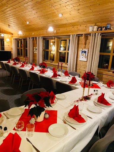 Food & Drinks, Sortland Camping og Motell AS, Sortland