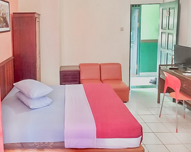 Bedroom 16