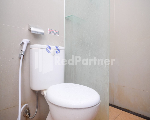 Bathroom 12