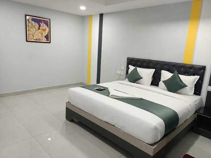 Bedroom 3, HOTEL BLUE MOON, Nellore