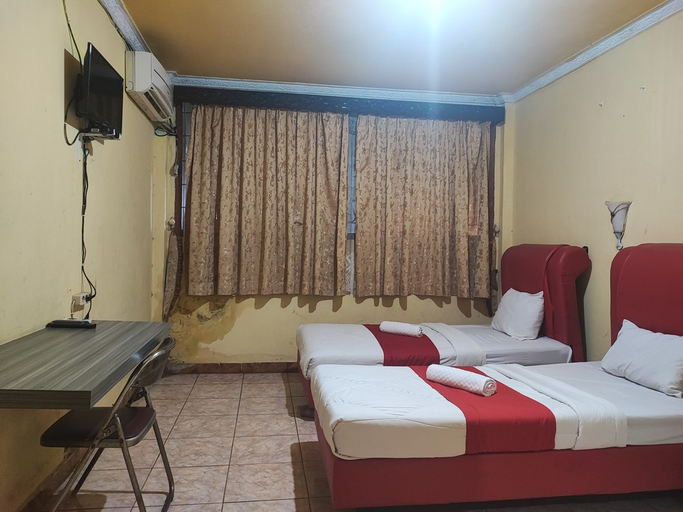 Bedroom 6
