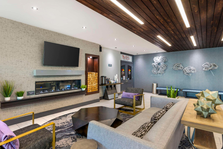 Public Area 2, Aiden by Best Western South Reno, Washoe