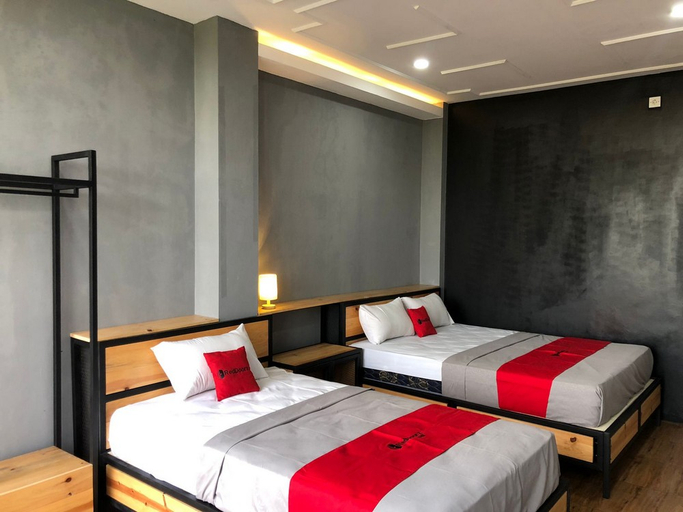 Bedroom 9