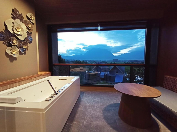 Bathroom 30