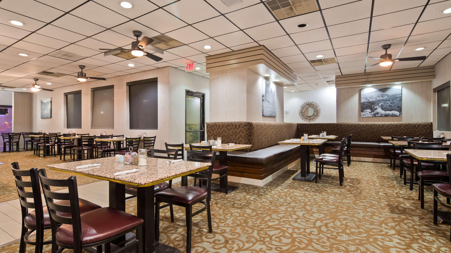Food & Drinks 5, Best Western Pecos Inn, Eddy
