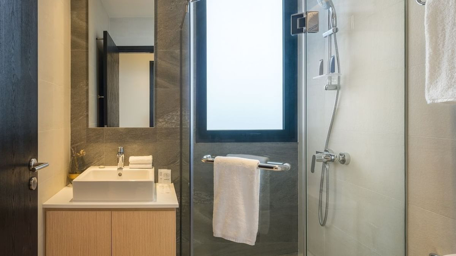 Bathroom, Momentus Serviced Residences Novena, Singapore