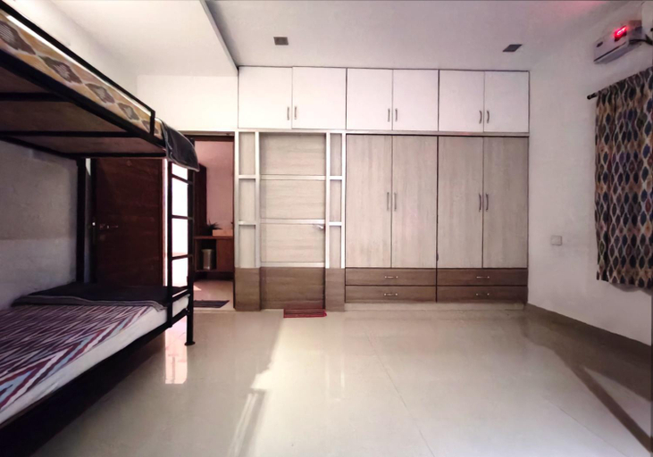 Bedroom 3, Shepherd Stories, Hyderabad