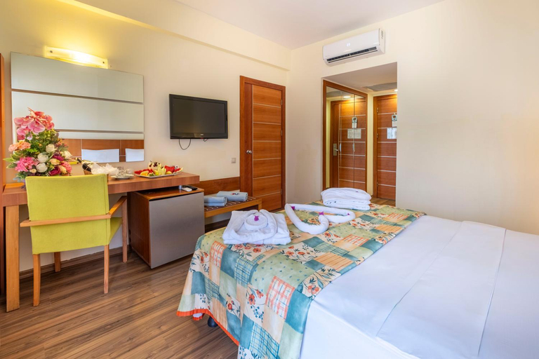 Bedroom 4, Viking Park Hotel, Kemer