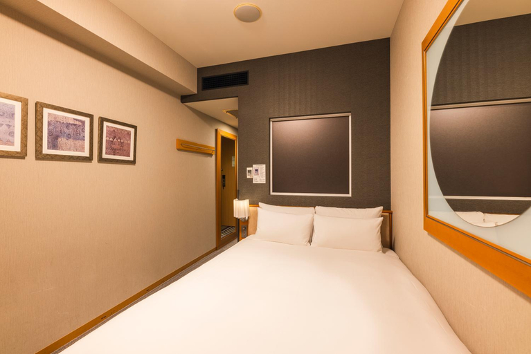 Bedroom 13