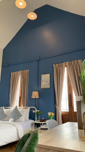 Bedroom 14