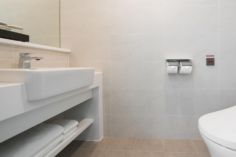 Bathroom 3