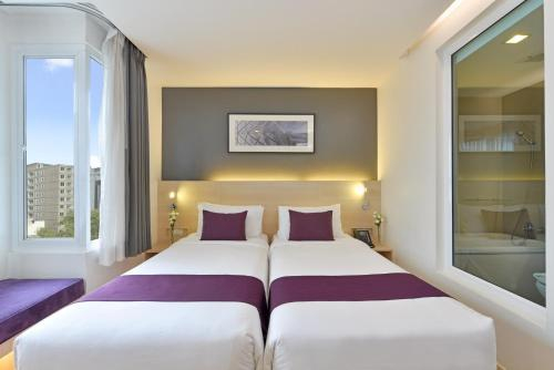 Bedroom 22