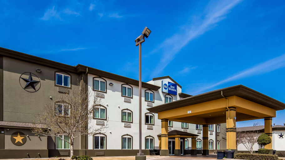 Exterior & Views 1, Best Western South Plains Inn & Suites, Hockley