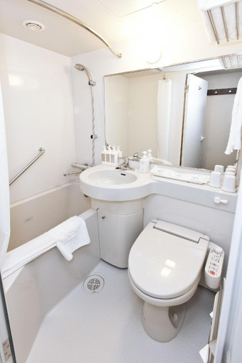 Bathroom 29