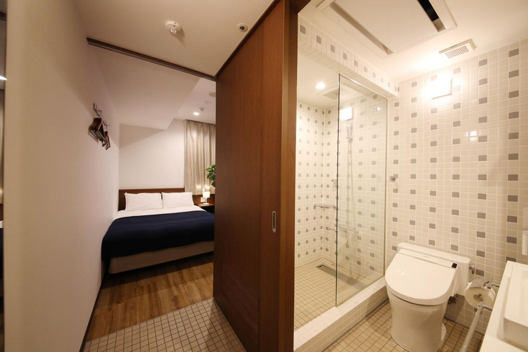 Bedroom 3, ZONK Hakata, Fukuoka