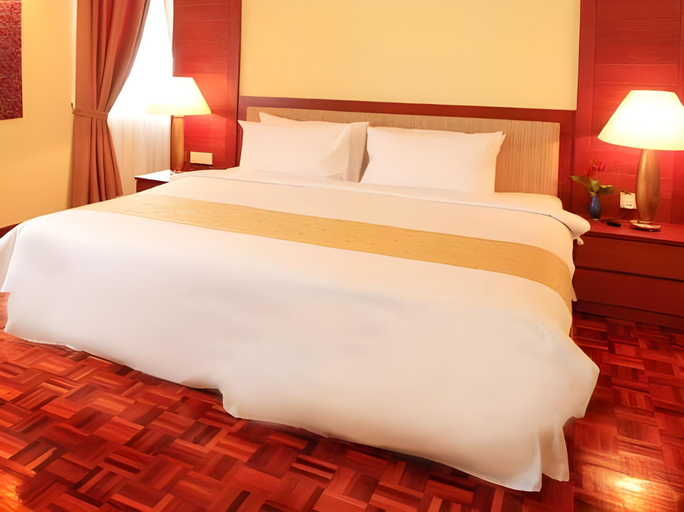 Bedroom 13