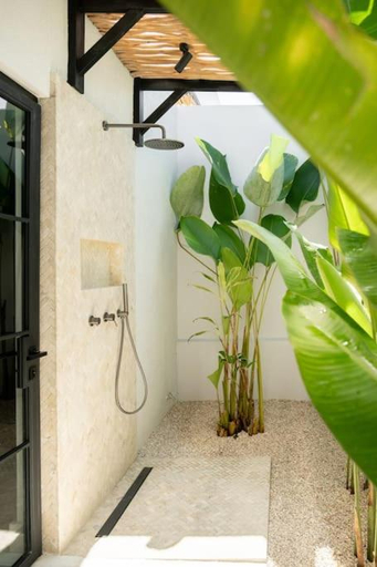 Bathroom 4, Villa Naxos at Isola villas, Badung