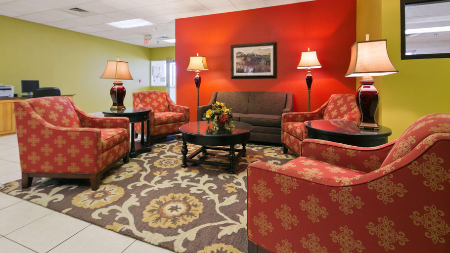 Public Area 2, Baymont by Wyndham Huron SD, Beadle