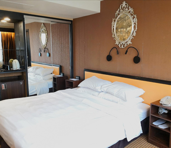 Bedroom 14