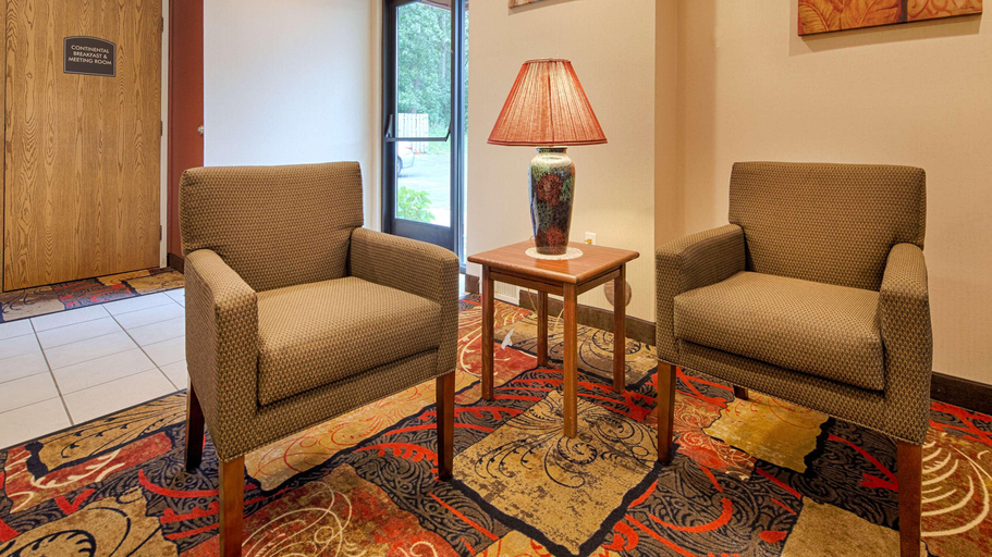 Public Area 2, Best Western Plaza Hotel Saugatuck, Allegan