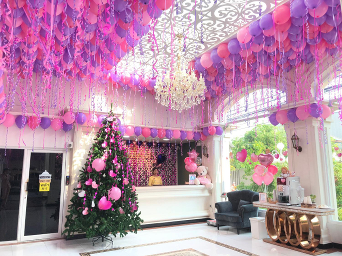 Public Area 4, Romance Hotel Sukhumvit 97, Phra Khanong