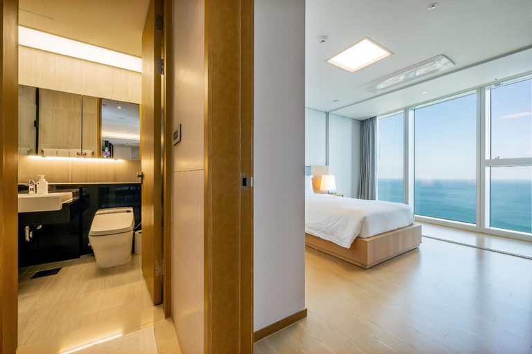 Bedroom 3, LCT Residence Y collection, Haeundae