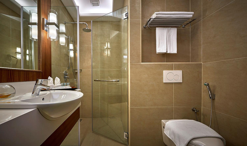 Bathroom 4
