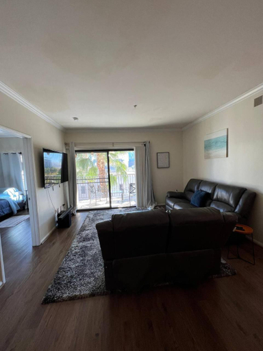 Others 5, SoCal Lux on Miramar, Los Angeles