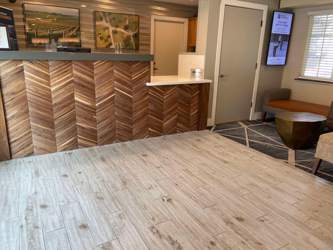 Public Area 3, Best Western Town House Lodge, Stanislaus