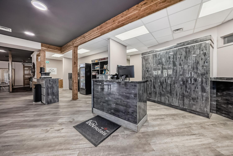 Public Area 2, Invermere Inn & Suites, East Kootenay