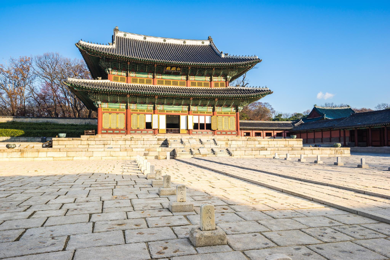 Nearby Landmark 3, Female only - Coco Stay Jongno Hyehwa Station, Jongno