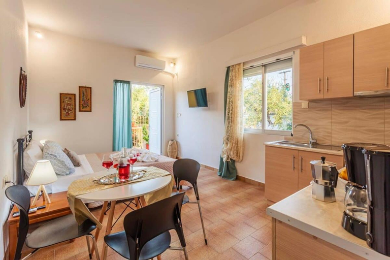 Others 5, Summer Rose Garden Getaway - A step to the Beach, Peloponnese