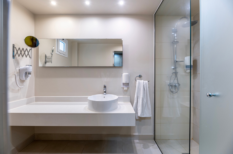 Bathroom, Akti Coast Club Hotel, South Aegean