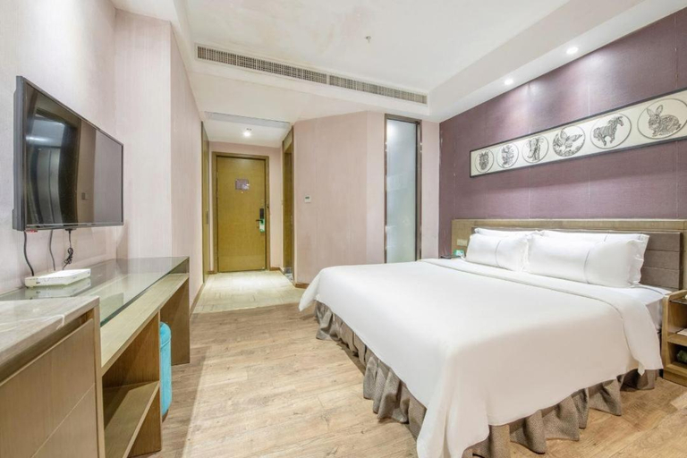 Bedroom 15