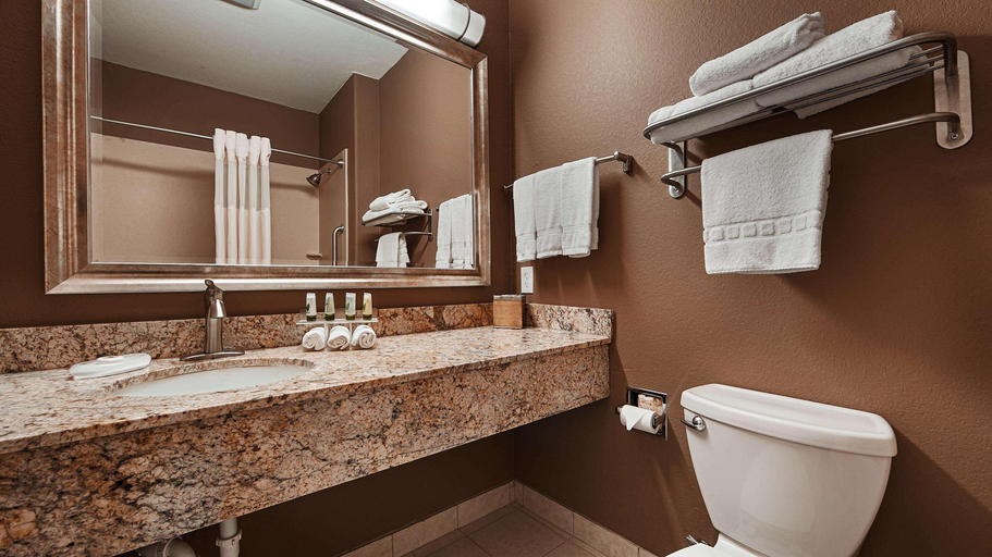Bathroom 5, Best Western Plus Lytle Inn & Suites, Atascosa